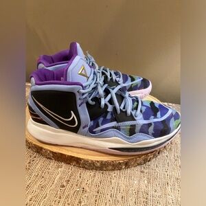 Nike‎ Kyrie Infinity Aluminum Blue Sneakers, Size 8.5 CZ0204-400